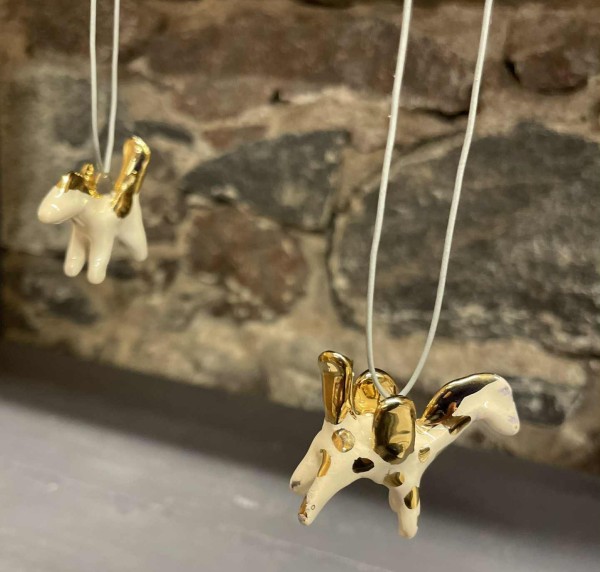 Porcelianinis pakabukas „Skraidantis arkliukas“